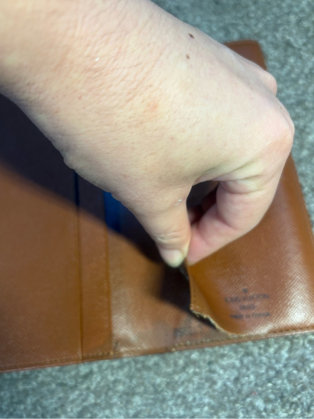 Authentic Louis Vuitton monogram checkbook wallet - Picture 11 of 14